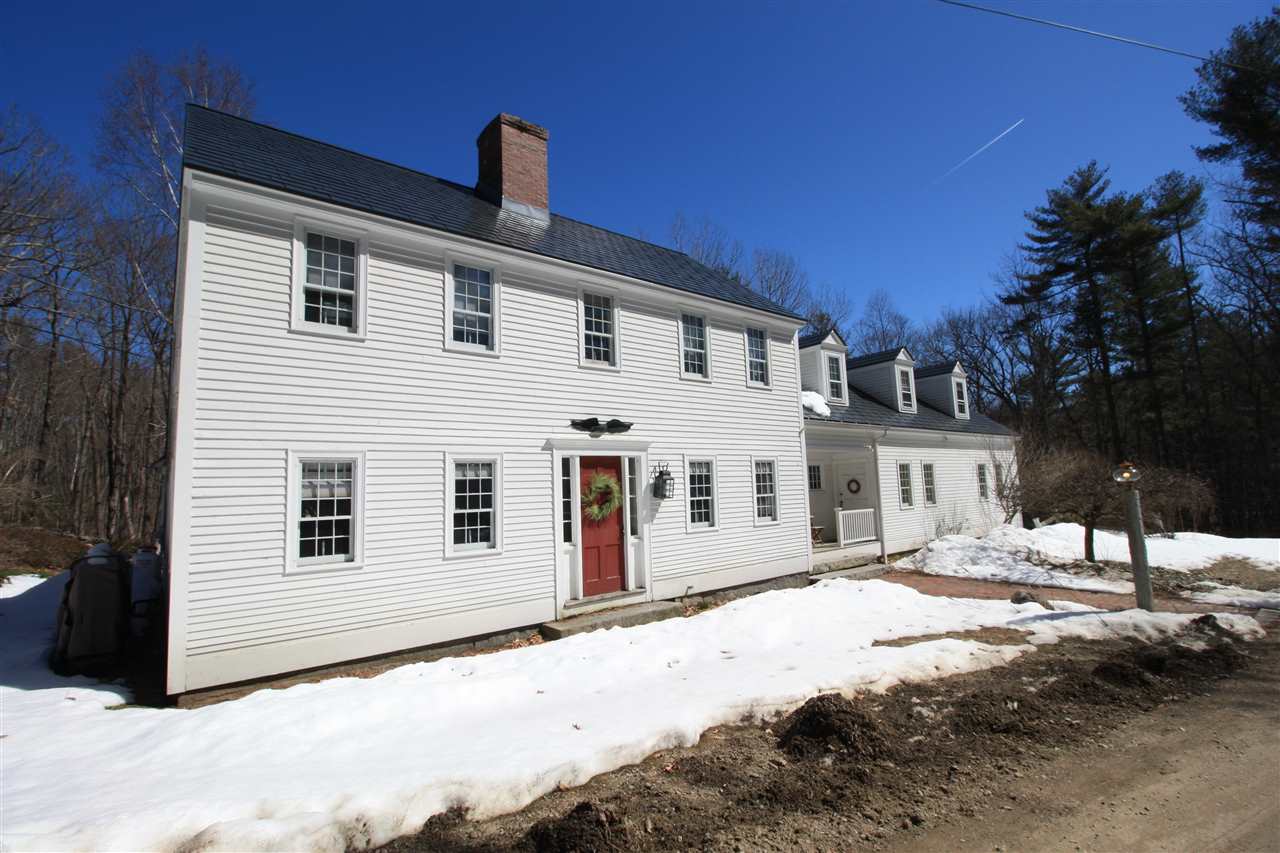 137 South Merrimack Road Hollis, NH 03049 - Photo 3 of 31