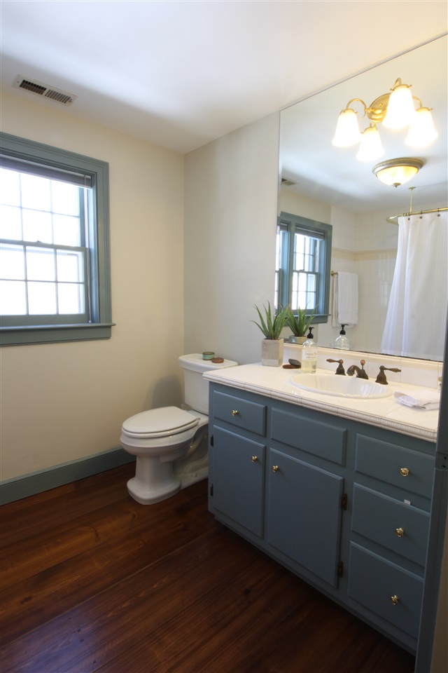 137 South Merrimack Road Hollis, NH 03049 - Photo 22 of 31