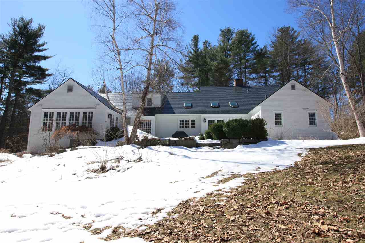 137 South Merrimack Road Hollis, NH 03049 - Photo 4 of 31