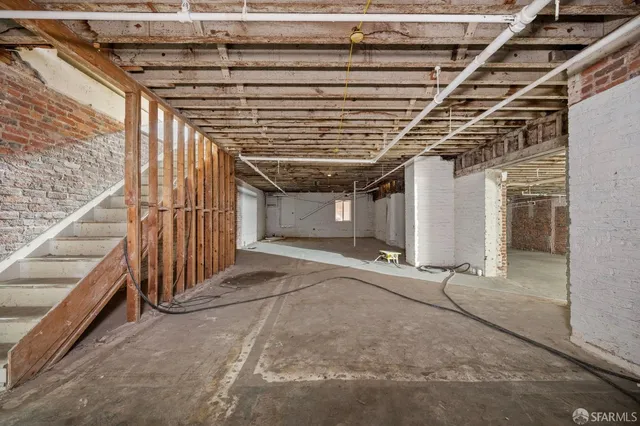 $2,750,000 | 648 Sacramento Street, San Francisco, CA 94111