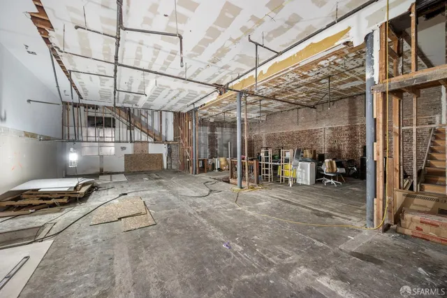 $2,750,000 | 648 Sacramento Street, San Francisco, CA 94111