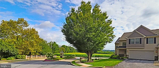 $389,900 | 45 Fieldcrest Lane, Ephrata, PA 17522