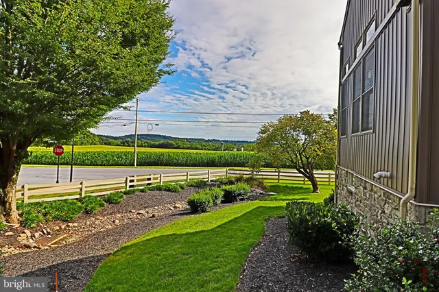 $389,900 | 45 Fieldcrest Lane, Ephrata, PA 17522