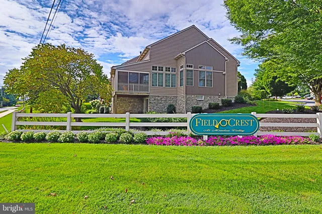 $389,900 | 45 Fieldcrest Lane, Ephrata, PA 17522