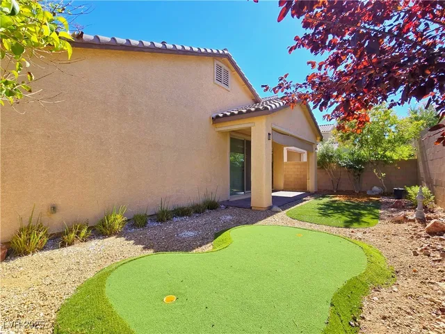 $2,580 | 6233 Canterbury Field Road, Las Vegas, NV 89113
