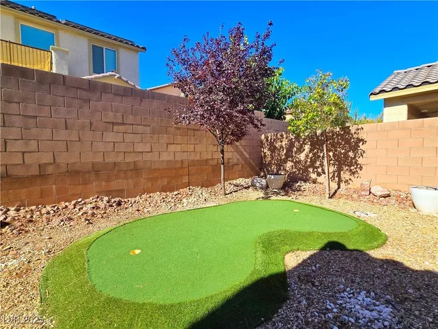 $2,580 | 6233 Canterbury Field Road, Las Vegas, NV 89113