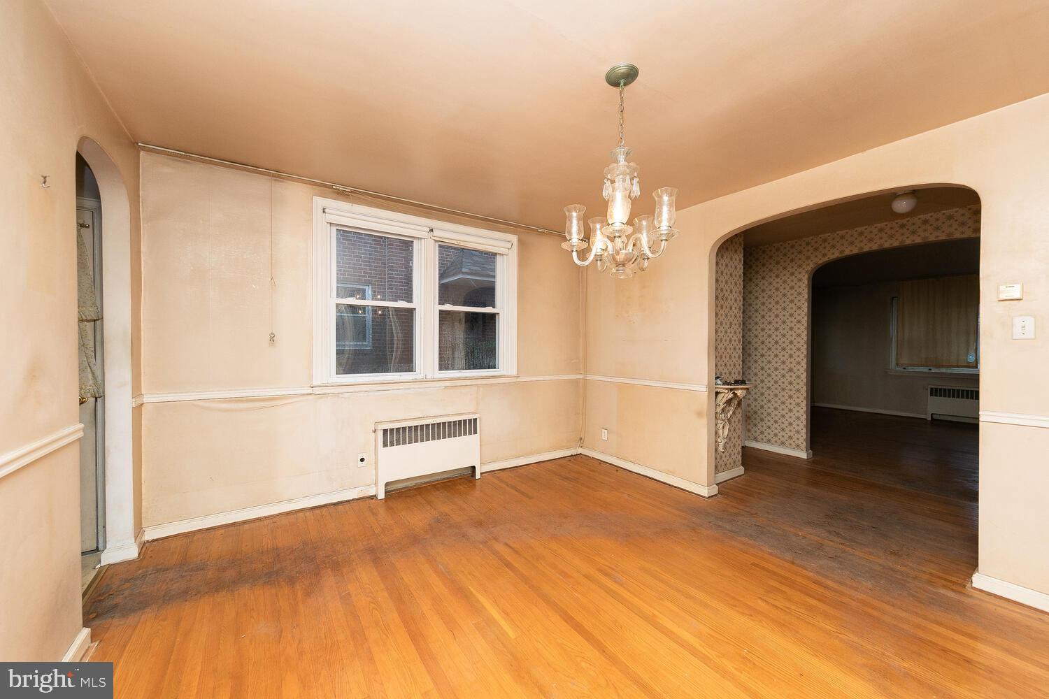 919 Roumfort Road Philadelphia, PA 19150 - Photo 8 of 28 Gallery Image 8