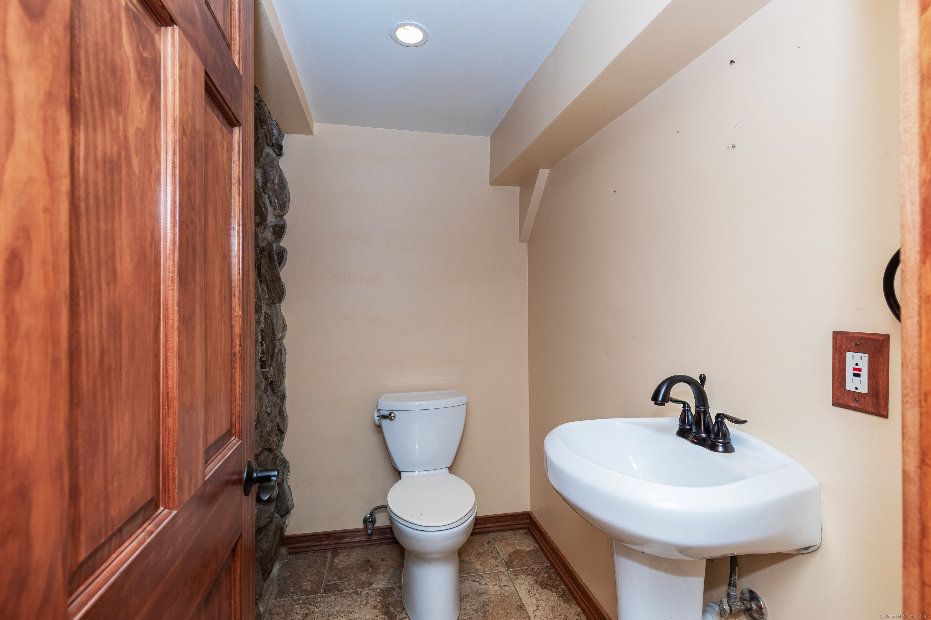 9 Cheryl Lane Prospect, CT 06712 - Photo 26 of 31