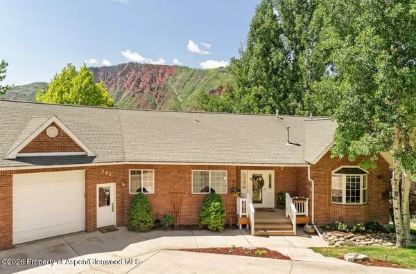 $1,600,000 | 142 Tanager Drive, Glenwood Springs, CO 81601