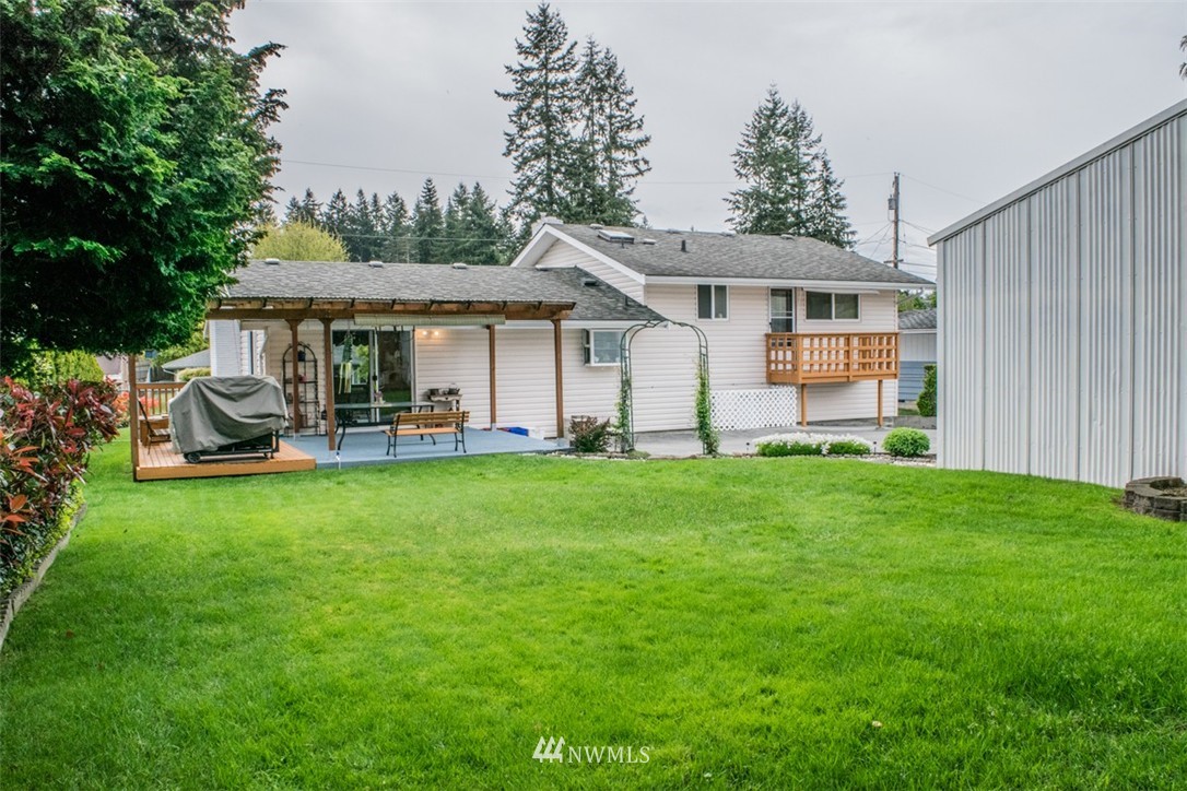 5204 West Highland Road Everett, WA 98203 - Photo 12 of 17