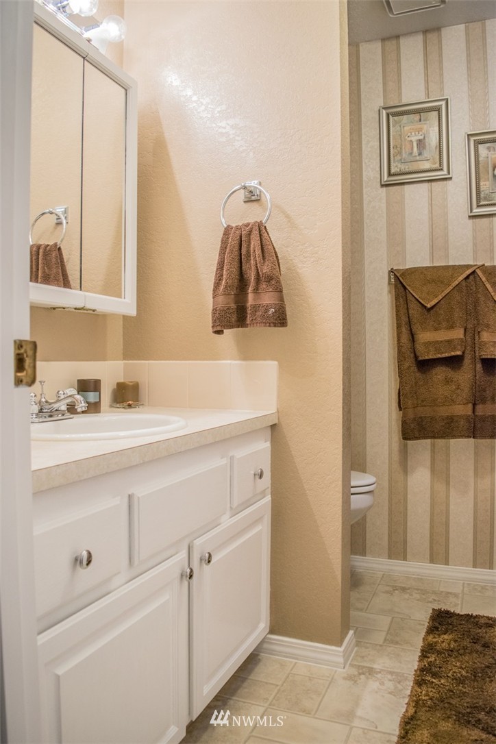 5204 West Highland Road Everett, WA 98203 - Photo 9 of 17