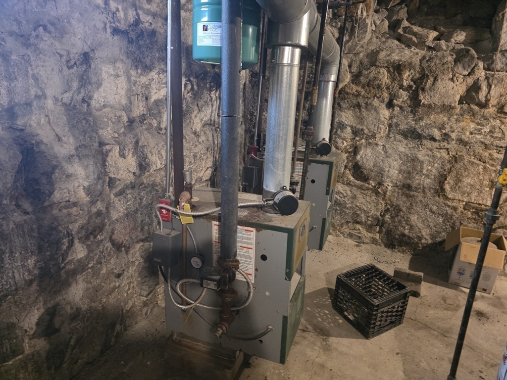 62 Pitman Street Fall River, MA 02723 - Photo 11 of 13