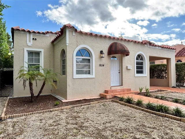 $3,200 | 1654 Southwest 14th Terrace, Unit 1, Miami, FL 33145