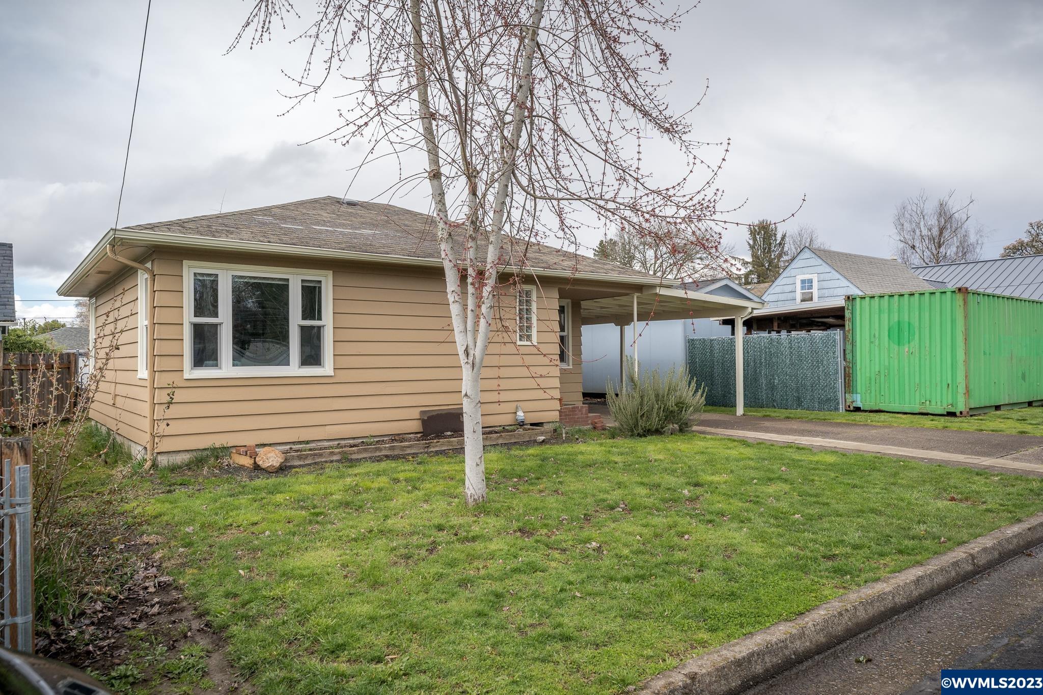 1639 Southwest 16th Avenue Albany, OR 97321 - Photo 2 of 30 Gallery Image 2