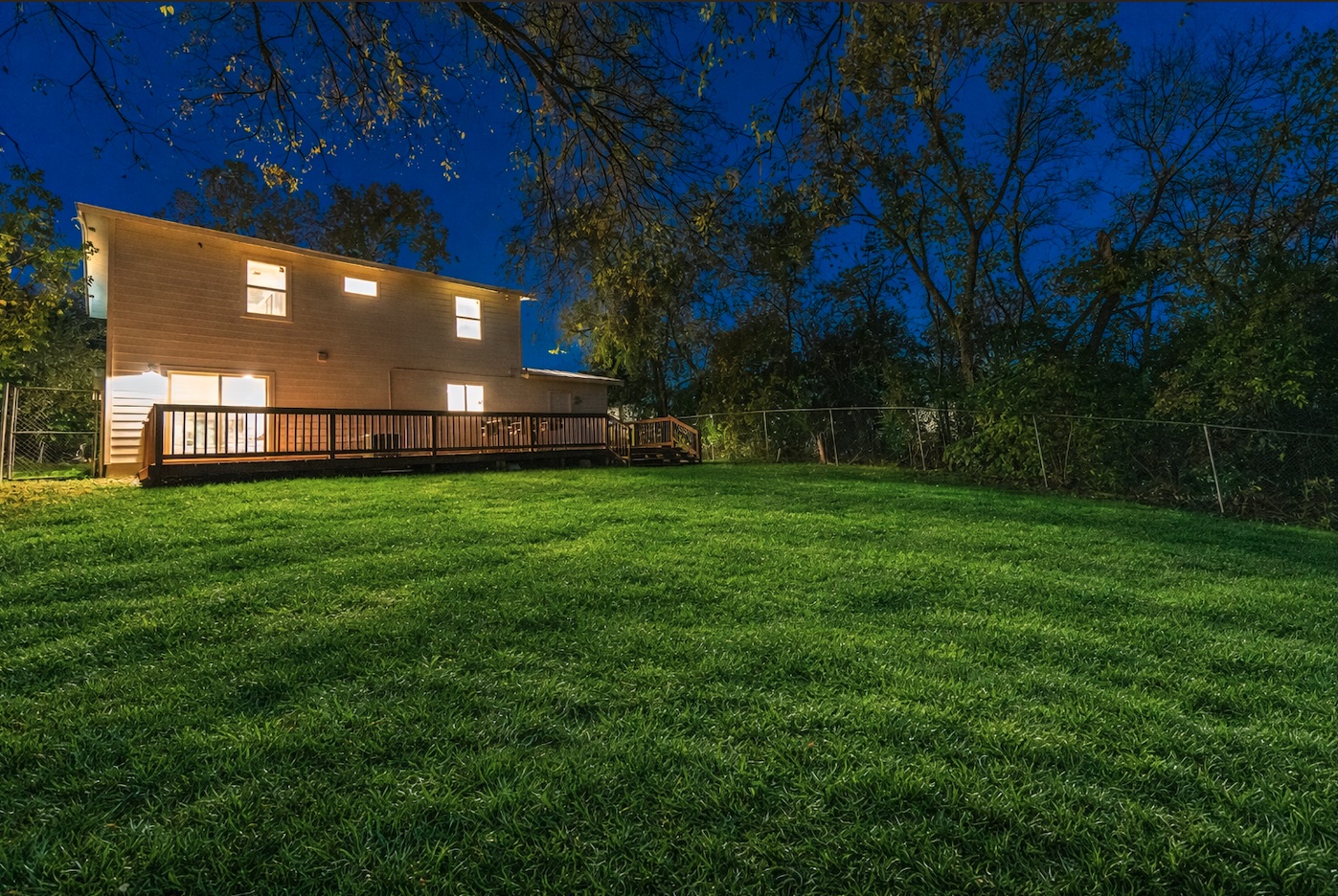 3801 Wilson Street Austin, TX 78704 - Photo 36 of 36 a view of a back yard of the house