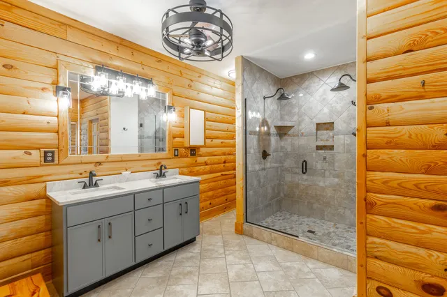 $575,000 | 2322 Mowbray Pike, Soddy Daisy, TN 37379