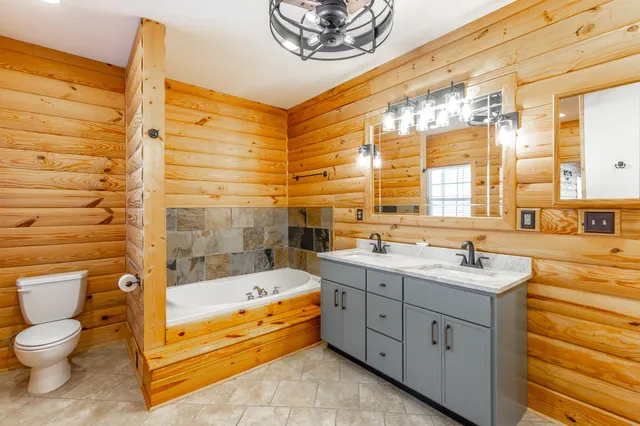 $575,000 | 2322 Mowbray Pike, Soddy Daisy, TN 37379