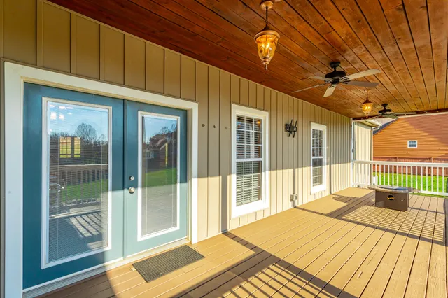 $575,000 | 2322 Mowbray Pike, Soddy Daisy, TN 37379