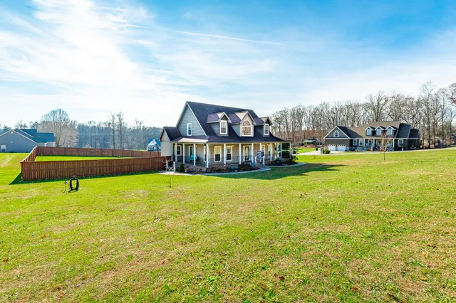 $575,000 | 2322 Mowbray Pike, Soddy Daisy, TN 37379