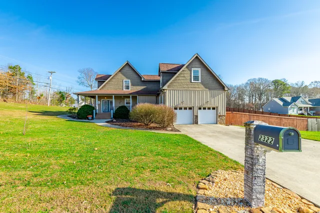 $575,000 | 2322 Mowbray Pike, Soddy Daisy, TN 37379