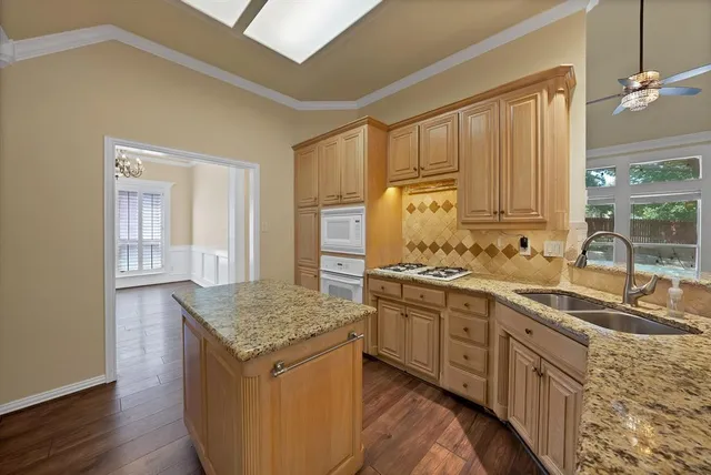 $3,490 | 2802 Timber Hill Drive, Grapevine, TX 76051