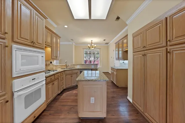 $3,490 | 2802 Timber Hill Drive, Grapevine, TX 76051