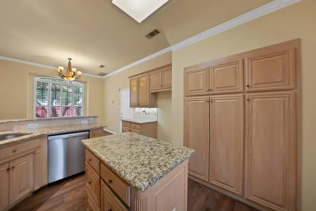 $3,490 | 2802 Timber Hill Drive, Grapevine, TX 76051