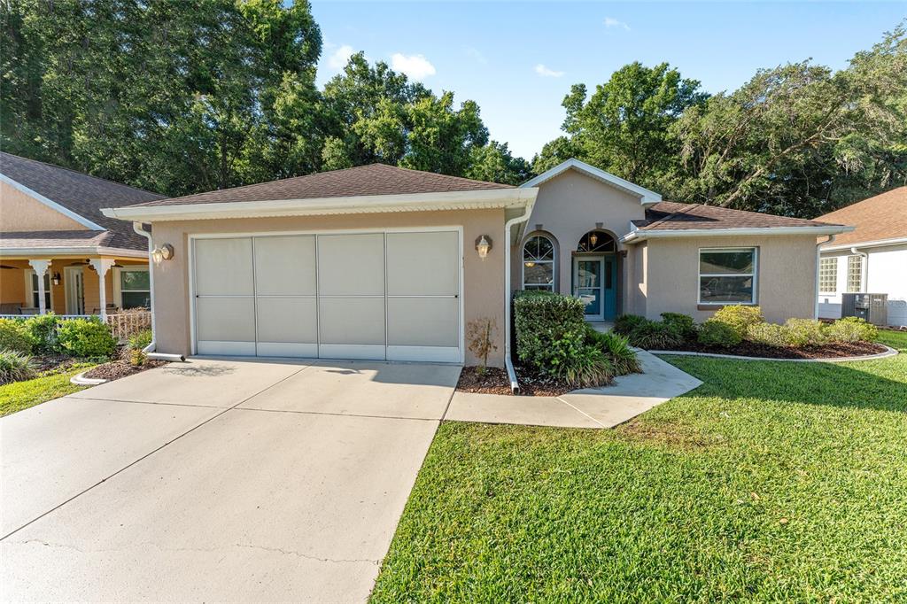 10987 Southwest 69th Circle Ocala, FL 34476 - Photo 2 of 48