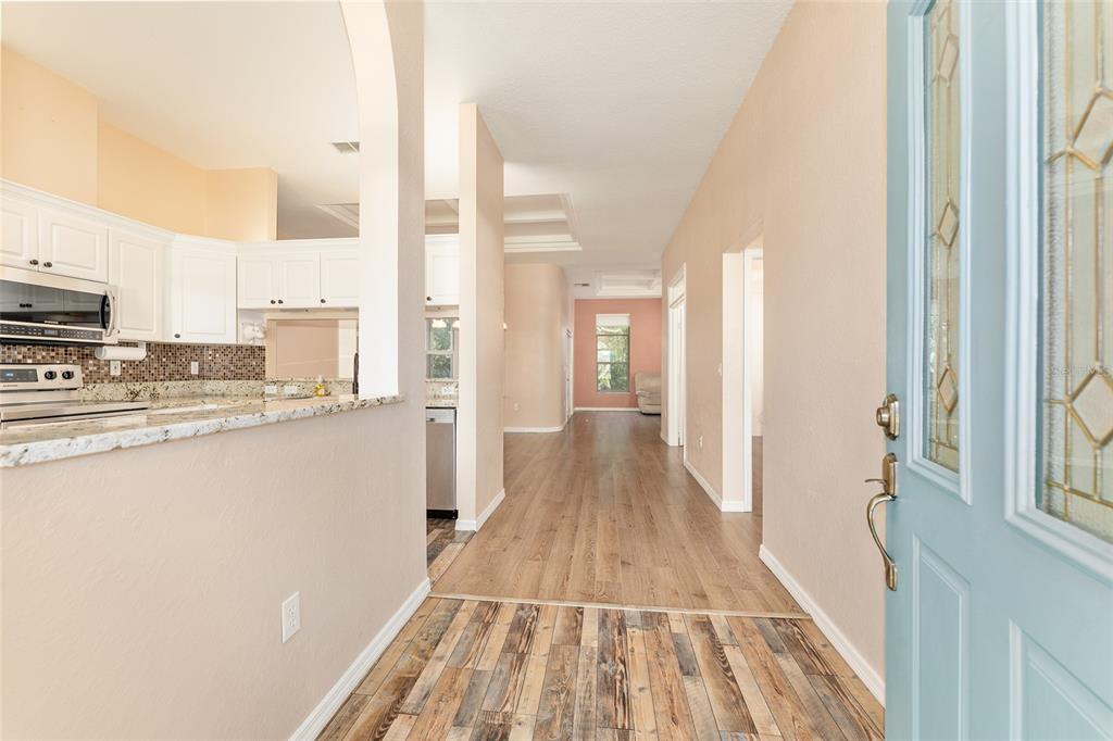 10987 Southwest 69th Circle Ocala, FL 34476 - Photo 4 of 48