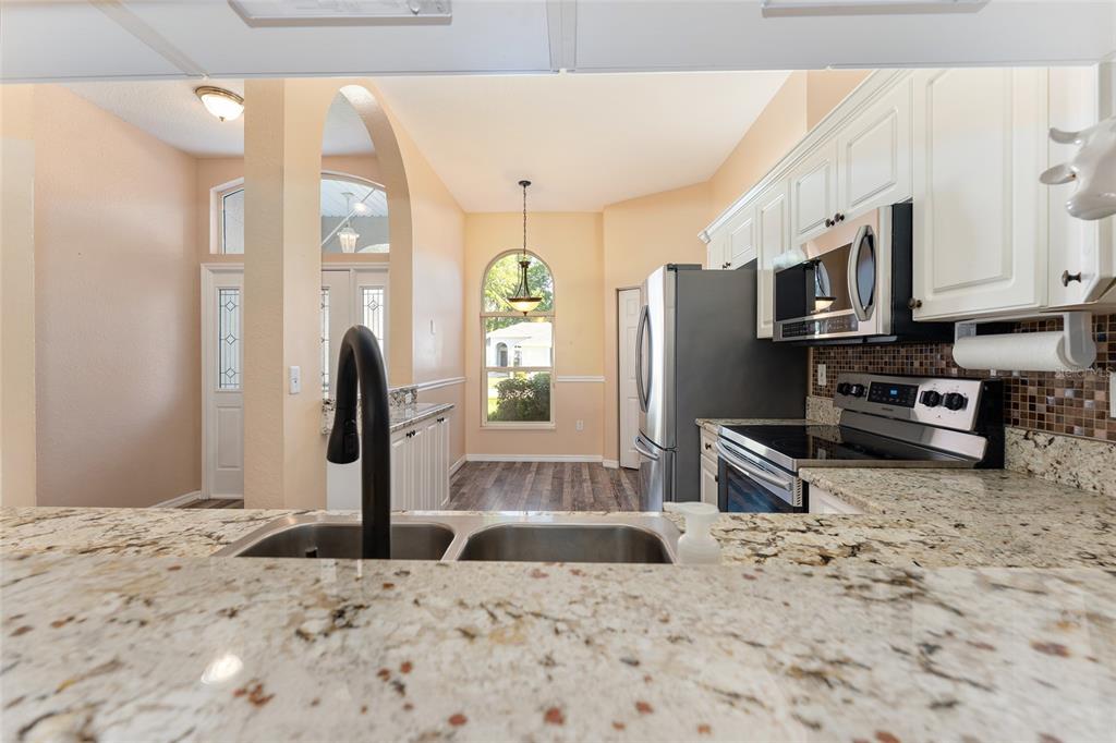10987 Southwest 69th Circle Ocala, FL 34476 - Photo 10 of 48