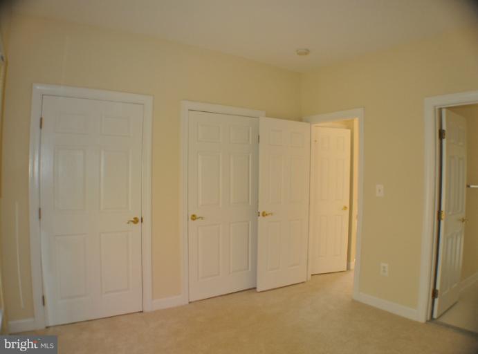 7420 Spring Summit Road Springfield, VA 22150 - Photo 15 of 30 Bedroom #2 and Jack and Jill Bathroom