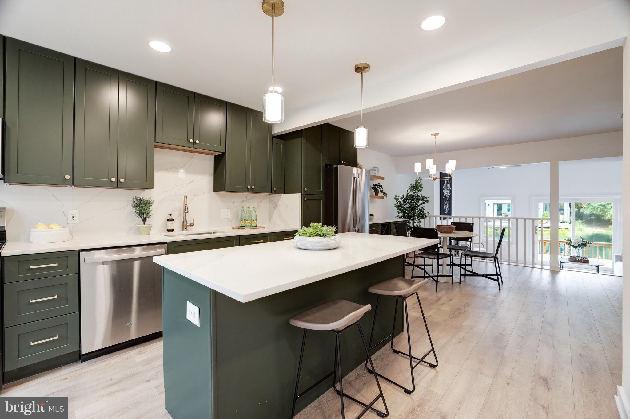 11116 Glade Drive Reston, VA 20191 - Photo 3 of 47