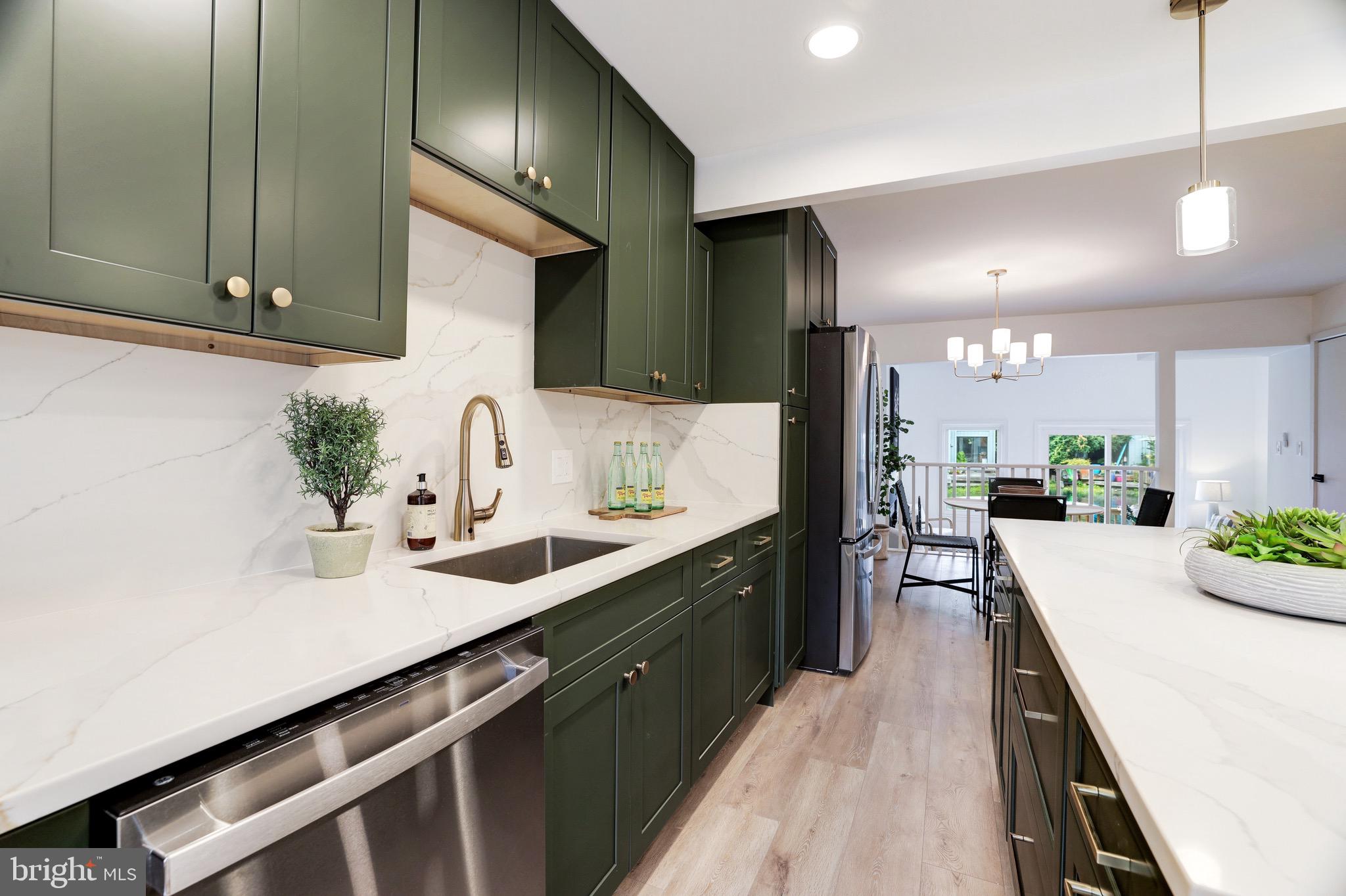 11116 Glade Drive Reston, VA 20191 - Photo 6 of 47