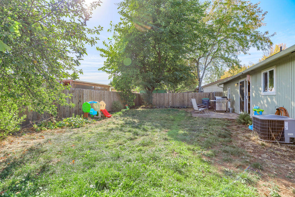 8300 Division Road White City, OR 97503 - Photo 31 of 31 ZZZ