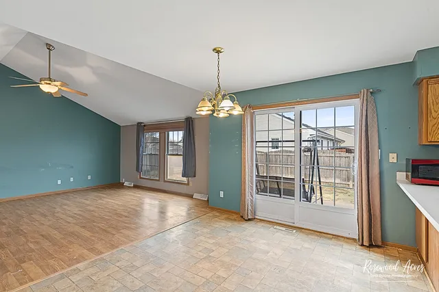 $225,000 | 806 Covey Lane, Coal City, IL 60416