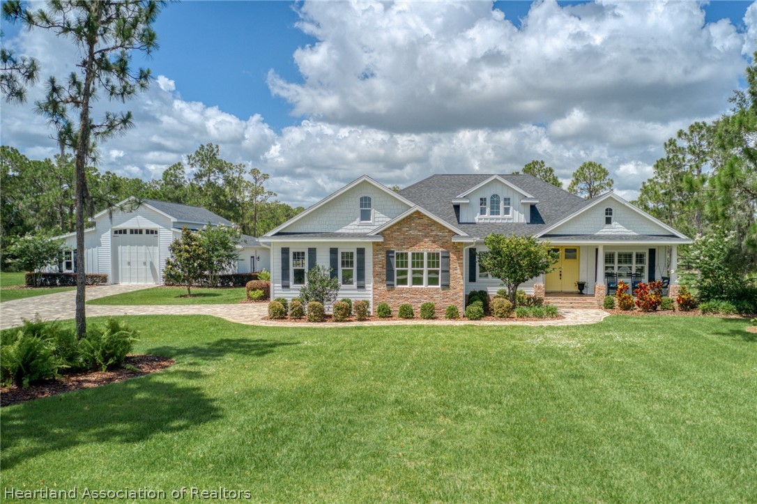 1019 Lake Reserve Road Sebring, FL 33875 - Photo 1 of 36 Gallery Image 1