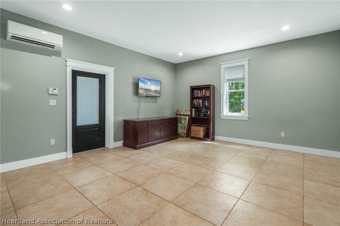 1019 Lake Reserve Road Sebring, FL 33875 - Photo 33 of 36 Gallery Image 33
