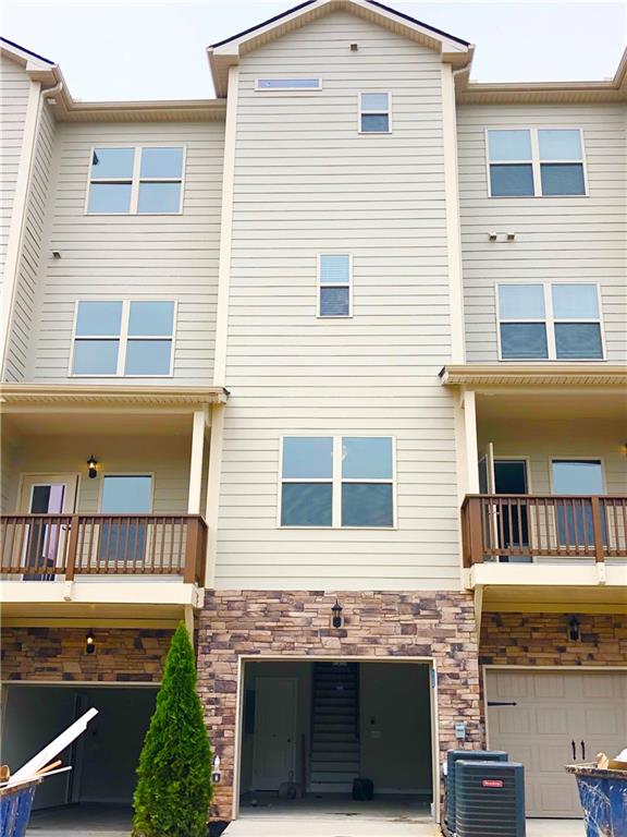 3092 Quantum Lane Atlanta, GA 30341 - Photo 3 of 40