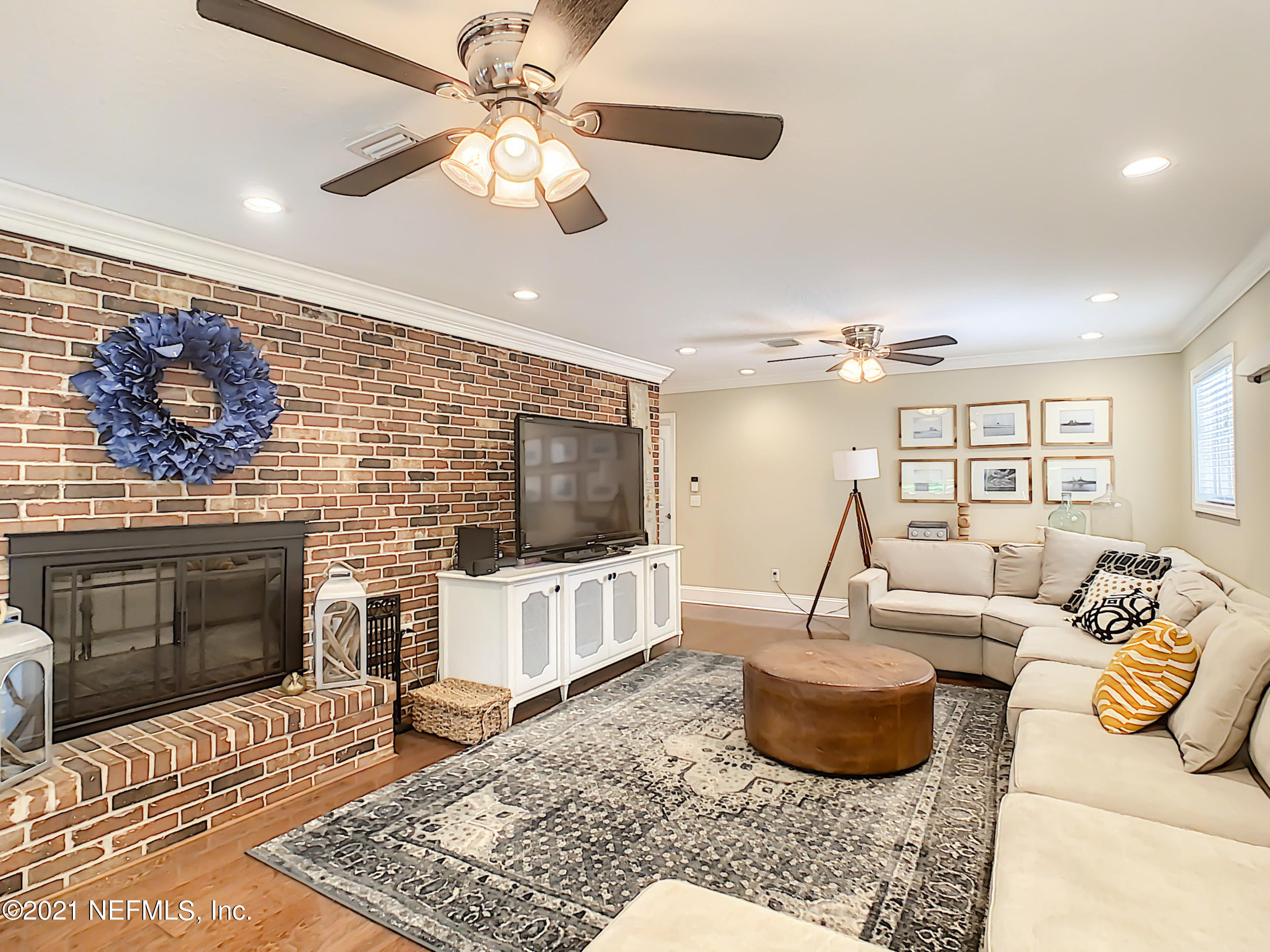 2558 Red Fox Road Orange Park, FL 32073 - Photo 9 of 50 2558 Red Fox Road-23