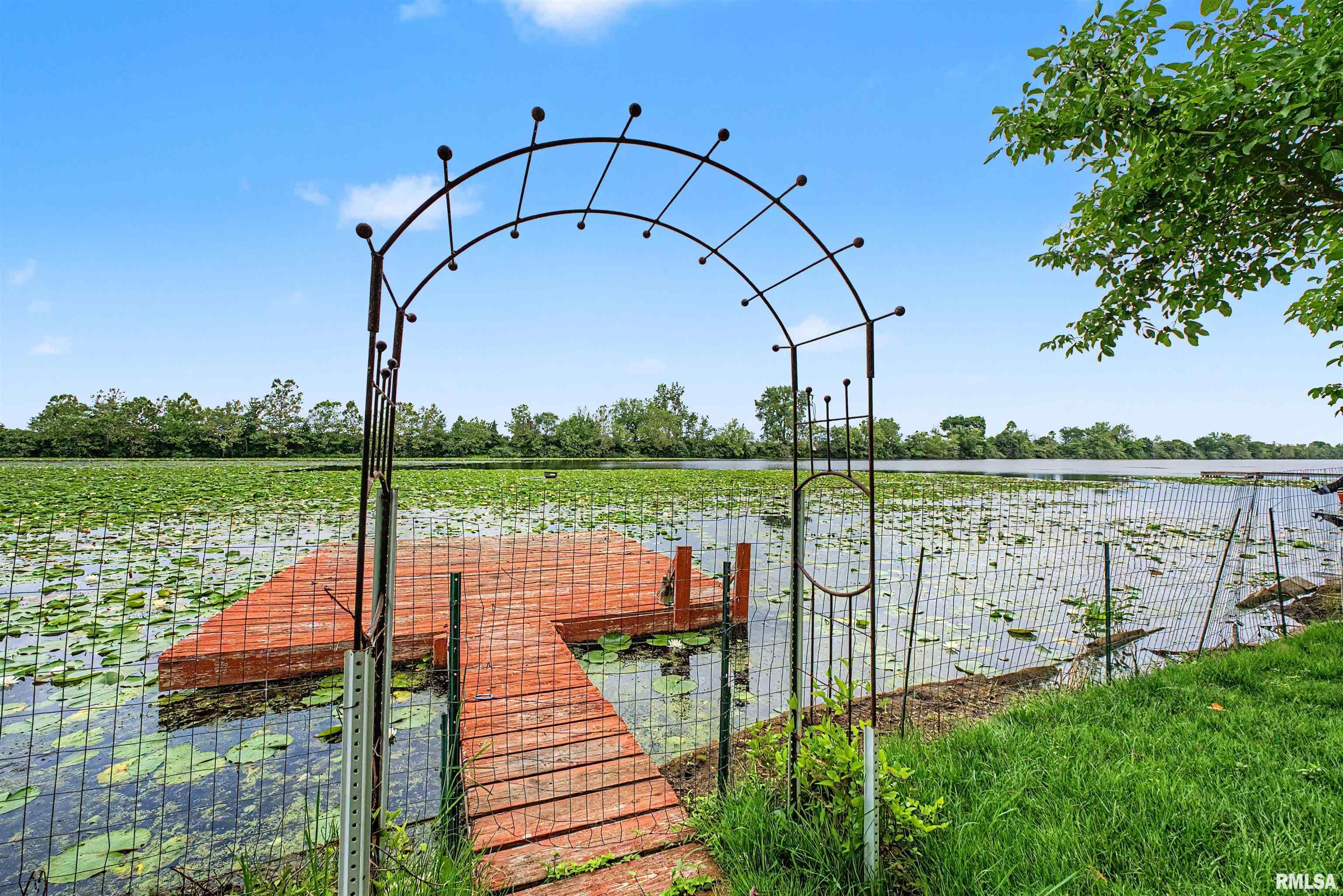 11375 Maple Island Road Manito, IL 61546 - Photo 4 of 29 Gallery Image 4