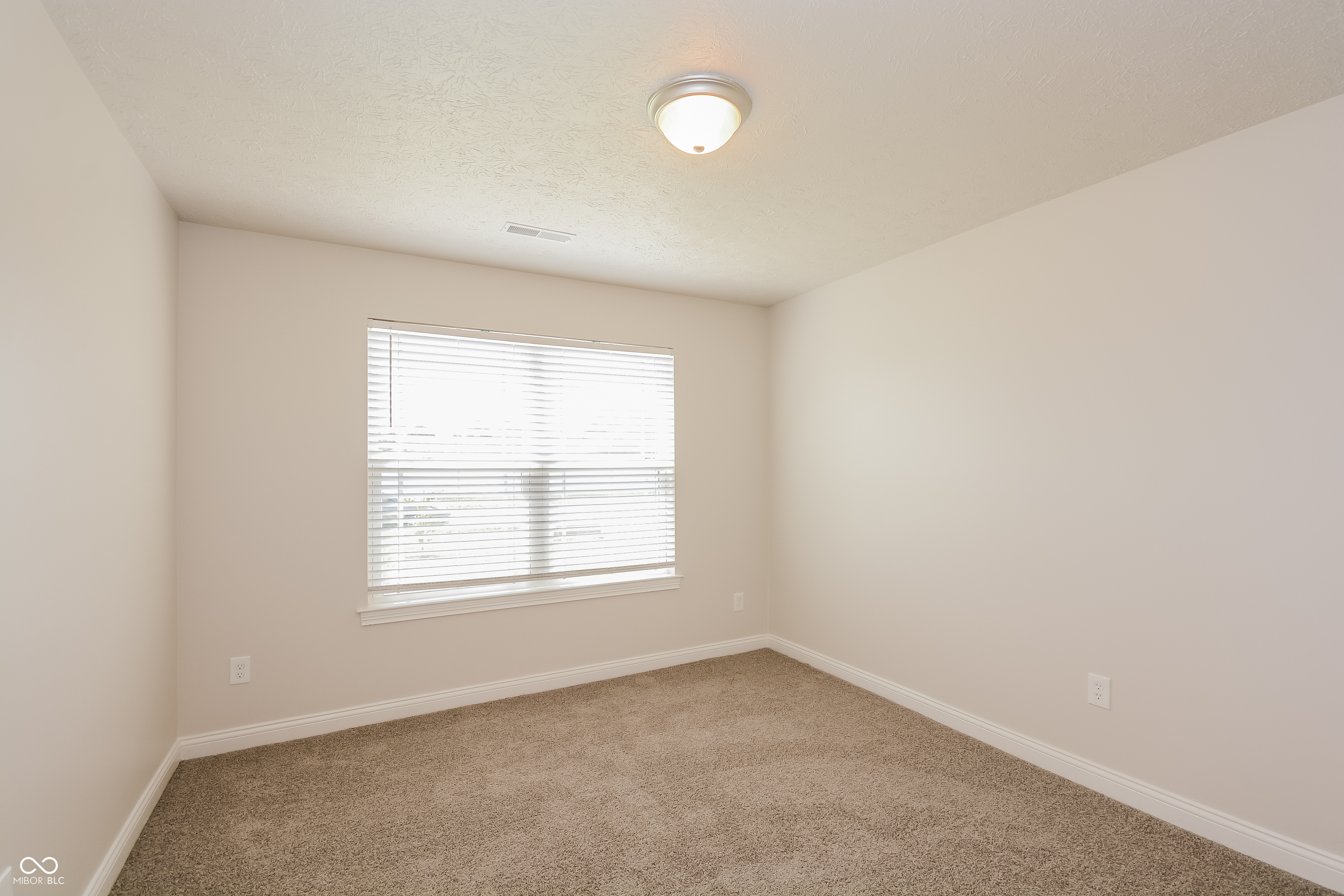 7307 Meyer Loop Sellersburg, IN 47172 - Photo 13 of 16