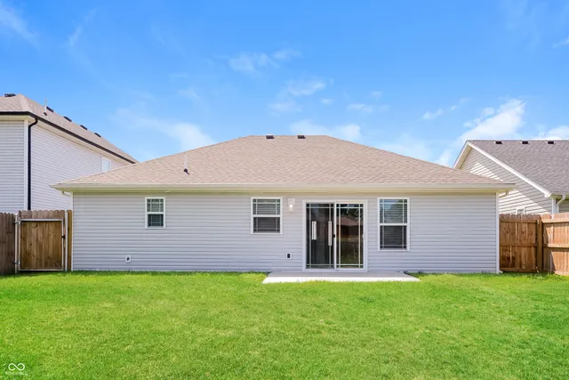 $2,045 | 7307 Meyer Loop, Sellersburg, IN 47172