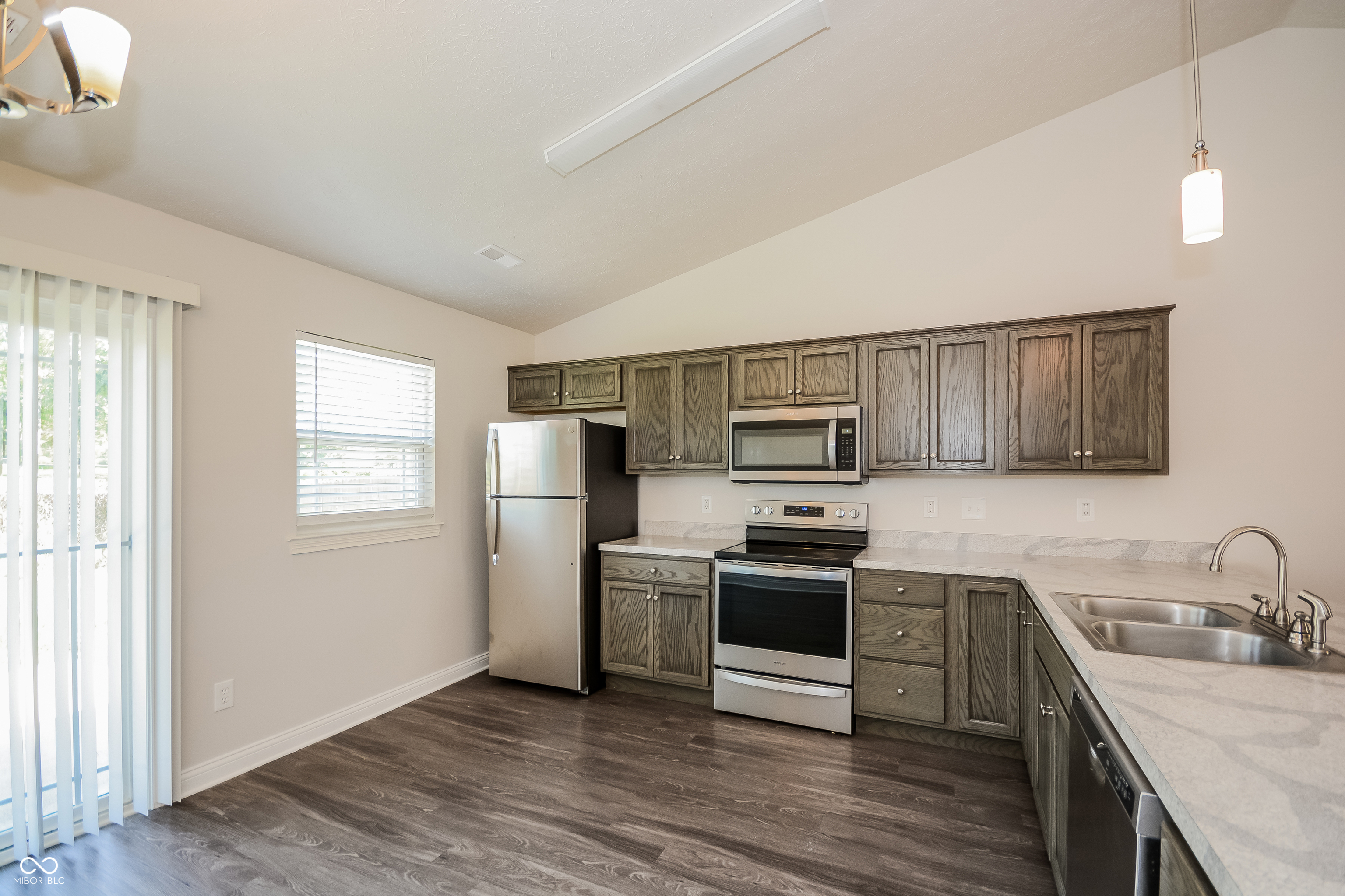 7307 Meyer Loop Sellersburg, IN 47172 - Photo 8 of 16