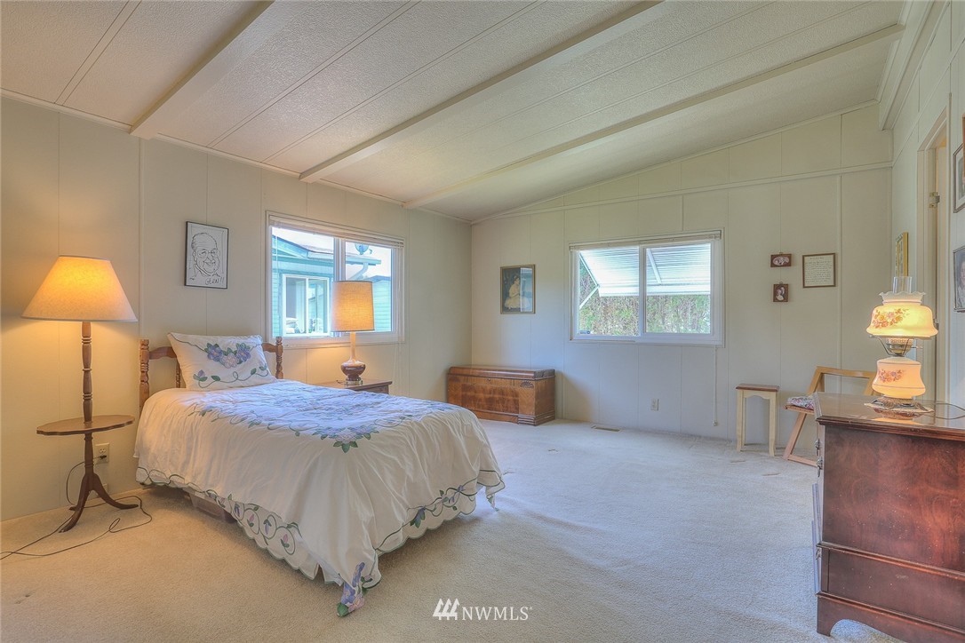23722 Vista View Avenue Bothell, WA 98021 - Photo 12 of 25