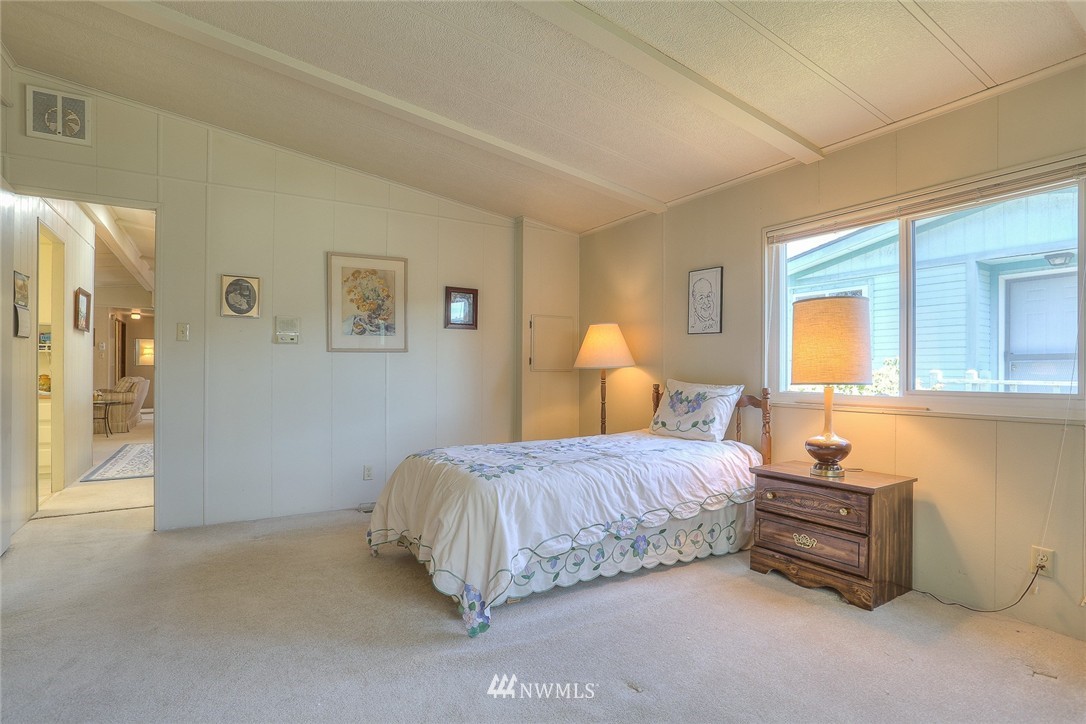 23722 Vista View Avenue Bothell, WA 98021 - Photo 13 of 25