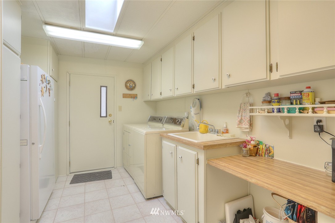 23722 Vista View Avenue Bothell, WA 98021 - Photo 18 of 25