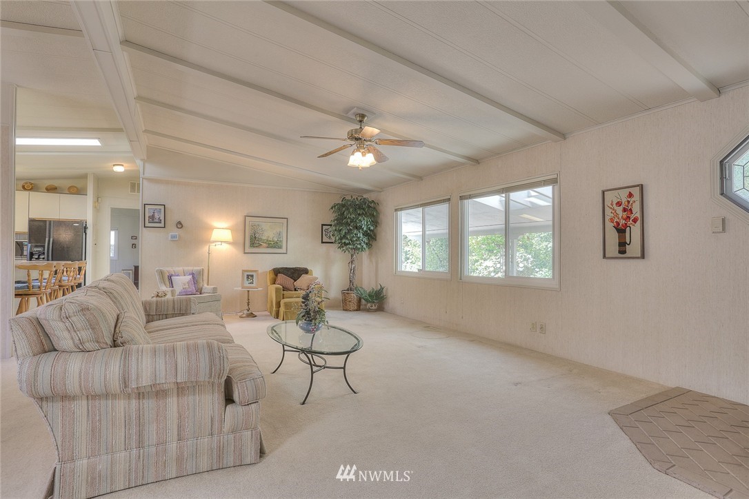 23722 Vista View Avenue Bothell, WA 98021 - Photo 3 of 25