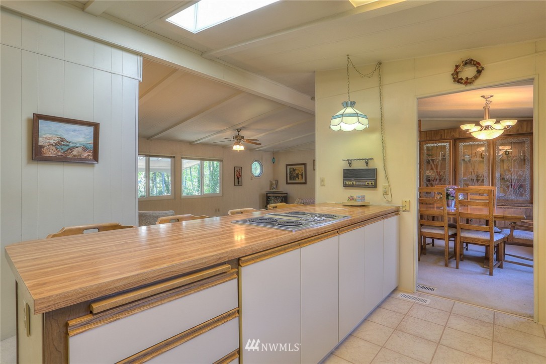 23722 Vista View Avenue Bothell, WA 98021 - Photo 9 of 25