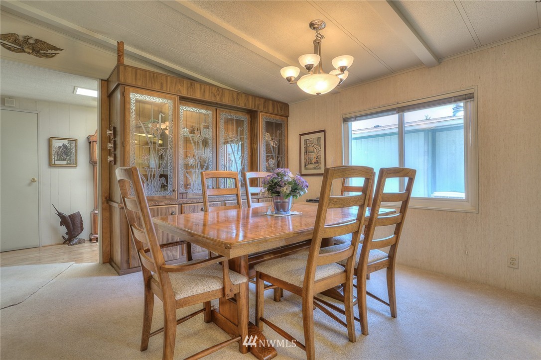 23722 Vista View Avenue Bothell, WA 98021 - Photo 10 of 25