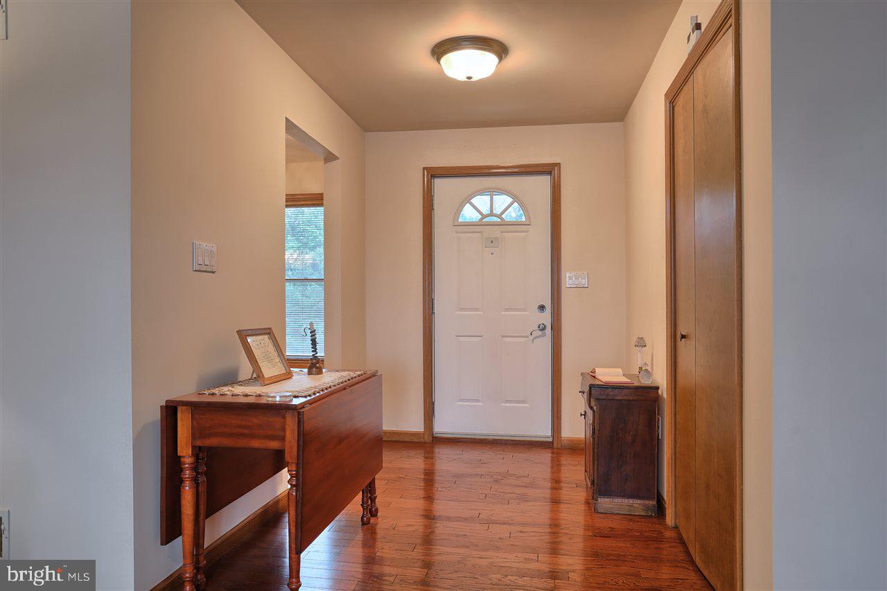 335 Thorley Road New Cumberland, PA 17070 - Photo 12 of 24 Gallery Image 12